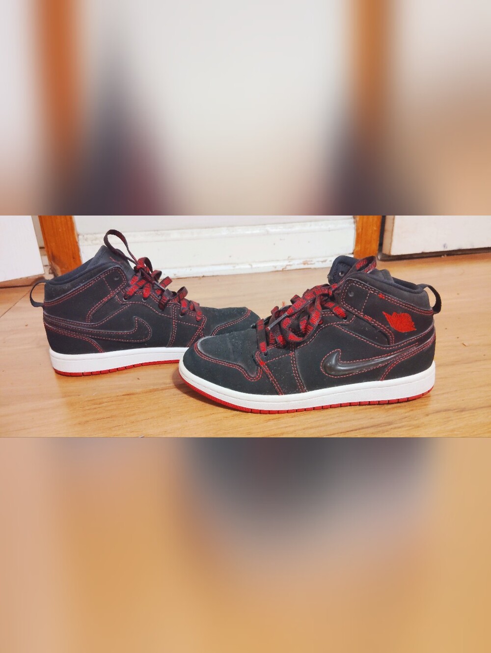Jordan 1 Mid Fearless Come Fly With Me Black Red Shoes Size 2Y PS For Kids
